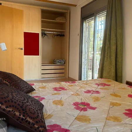 Chalet De Carmen 度假居 *