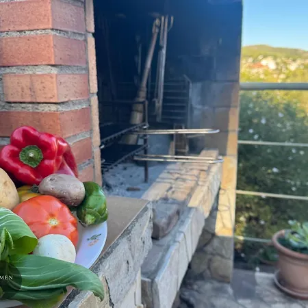 Semesterbostad Chalet De Carmen